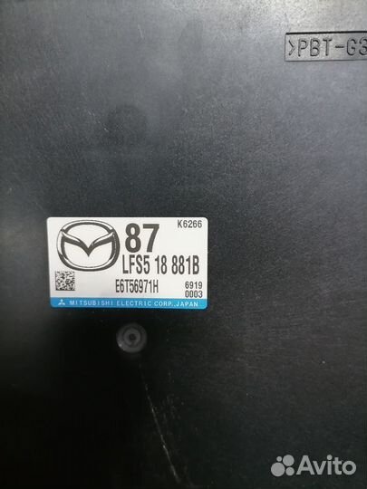 Блок управления двигателем LF-VE LFS5-18-881B Mazd