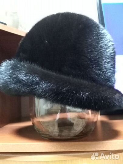 Шапка женская б/у в хорошем состоянии