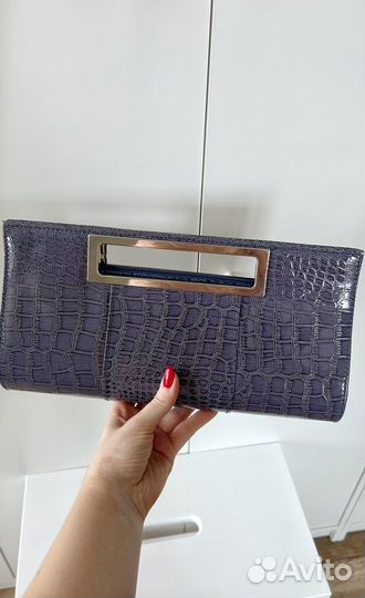 Клатч лаковый