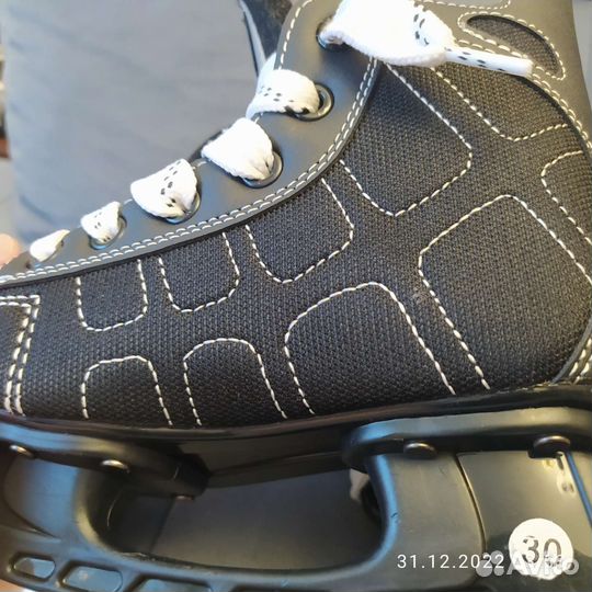 Коньки хоккейные детские