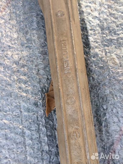 Рулевая рейка на Toyota RAV4