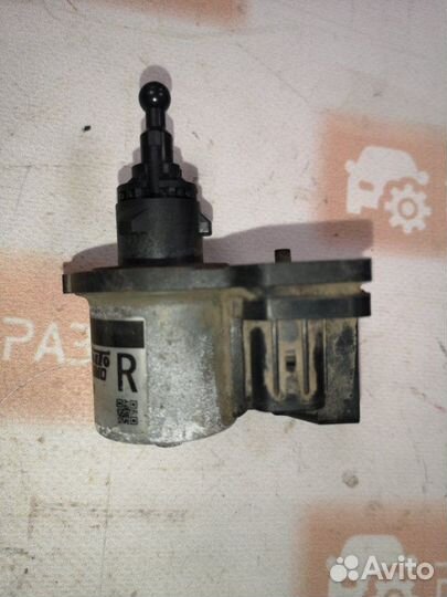 Корректор фар передний правый Lexus Rx300 2007