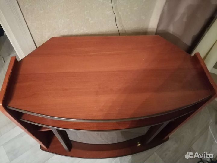 Тумба под телевизор