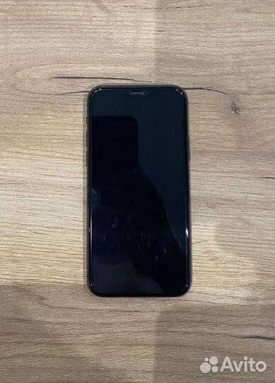 iPhone 11 Pro, 64 ГБ