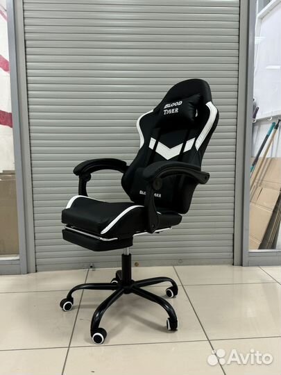 Кресло игровое компьютерное для геймеров с массажем