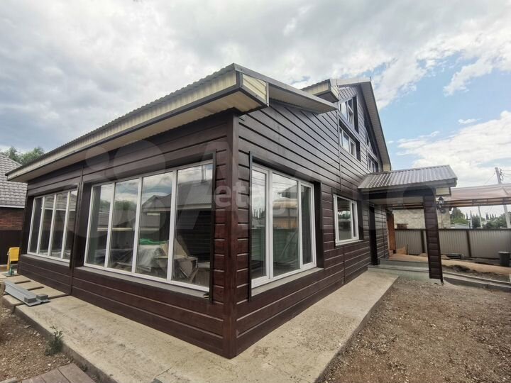 Дом 161 м² на участке 4,1 сот.