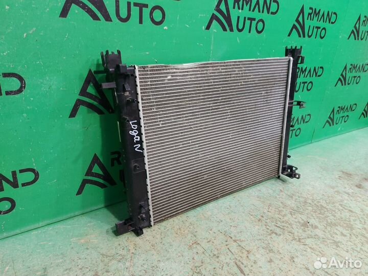 Радиатор охлаждения Renault Logan 2 2014