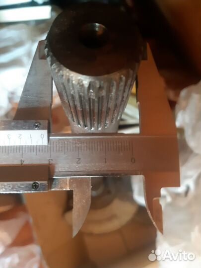 Продам левую и правую полуоси заднего моста Кайрон