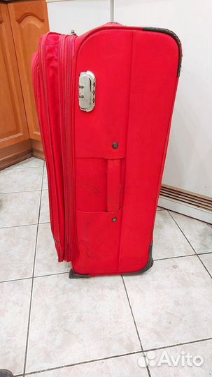 Чемодан на колёсах gillivo размер XL