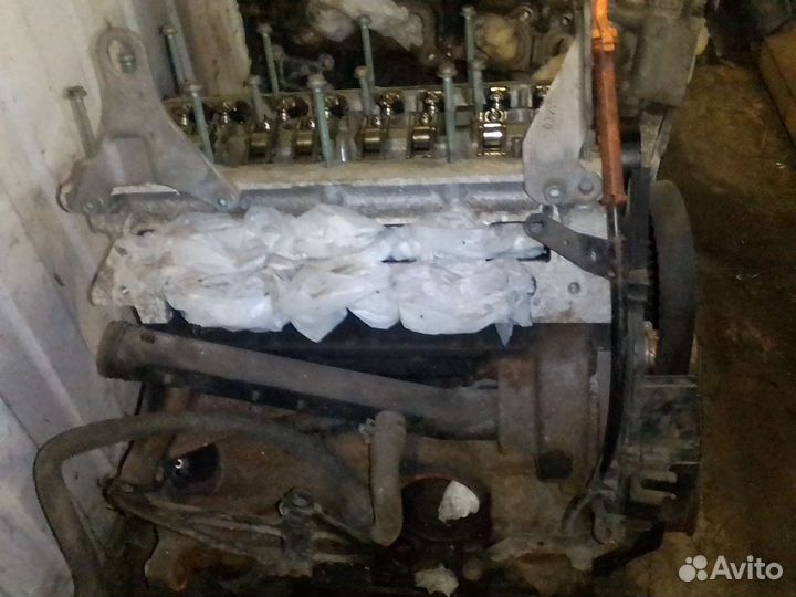 Двигатель Гольф 4-5 1,6 FSI (BAD)