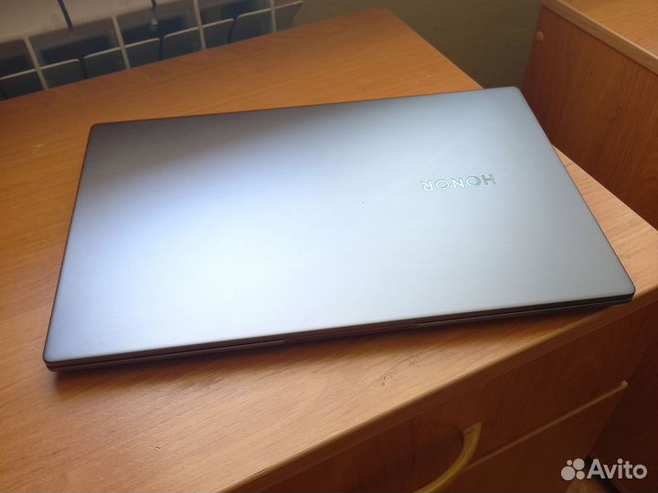 Honor MagicBook X 15