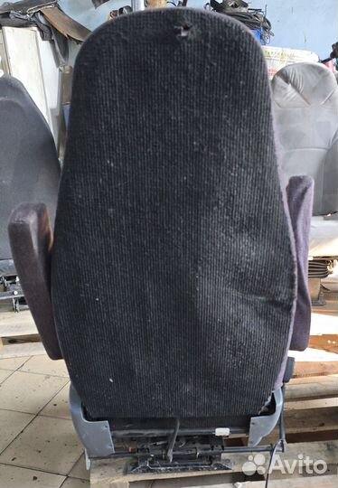 Сиденье водительское USA б/у 20242