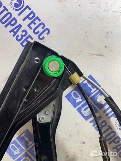 Стеклоподъемник передний левый Volkswagen Polo