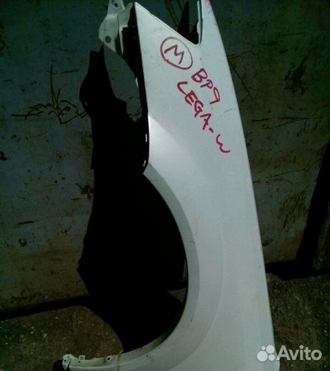 Крыло левое Subaru Outback BP9