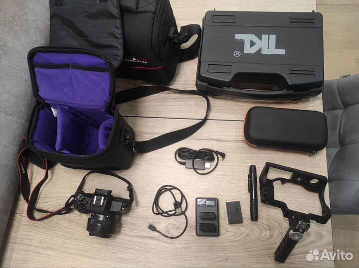 Фотоаппарат Canon m50 + комплект для блоггинга