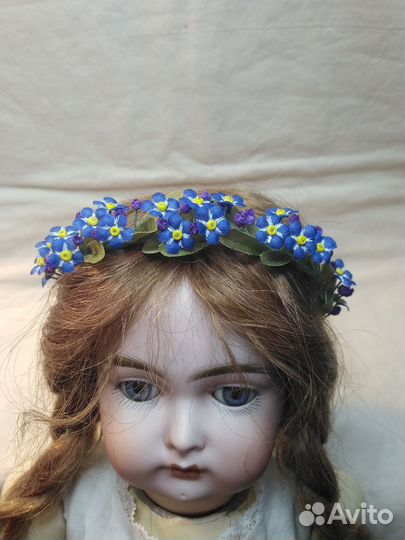 Венок из шелковых незабудок для куклы