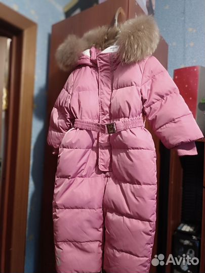 Зимний комбинезон для девочки
