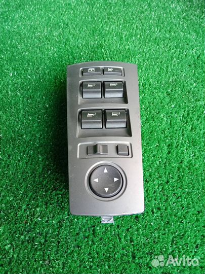 Блок управления стеклоподъемниками передний Bmw