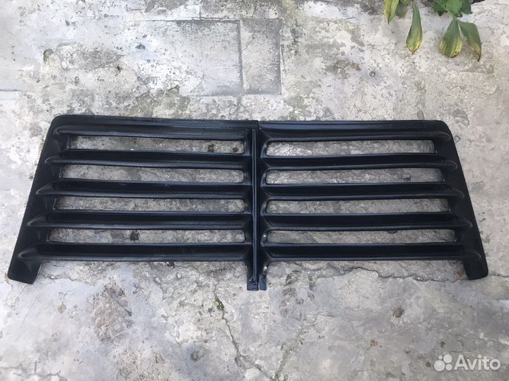 Решётка на заднее стекло ваз 2107