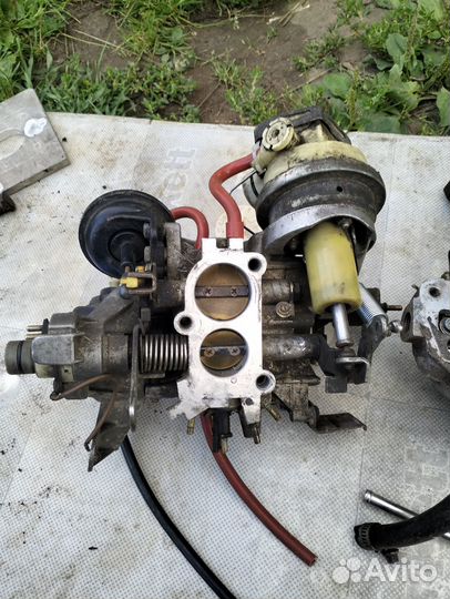 Карбюратор Мерседес 124