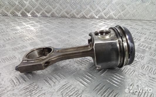 Поршень дизельный BMW X5 E70 (1NT04AR03)