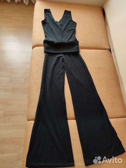 Комбинезон женский спортивный