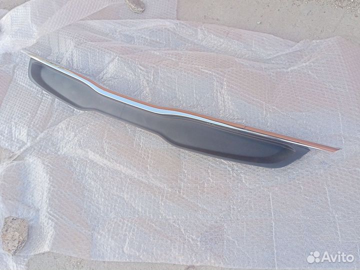 Решетка Радиатора Dominant