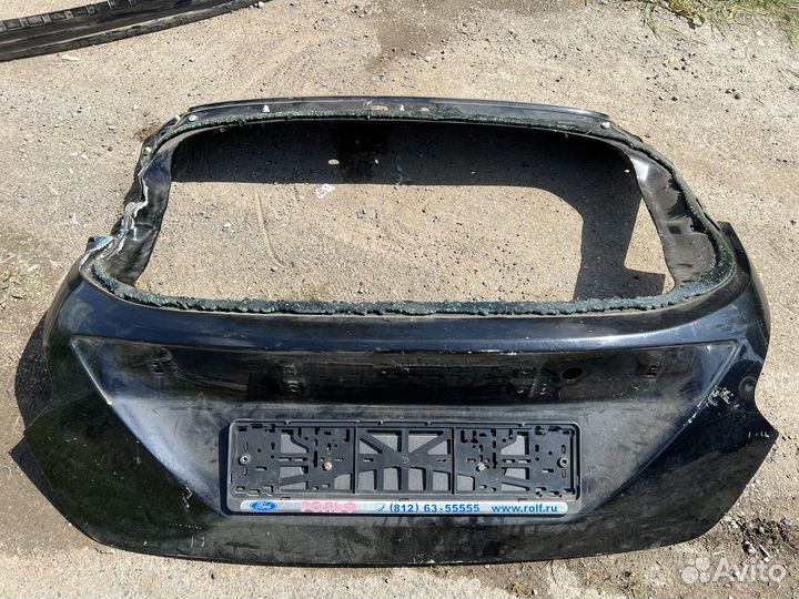 Крышка багажника Ford Focus 3