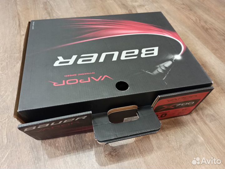 Коньки Bauer Vapor X700, р33.5