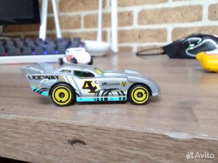 Развивающий автомобиль