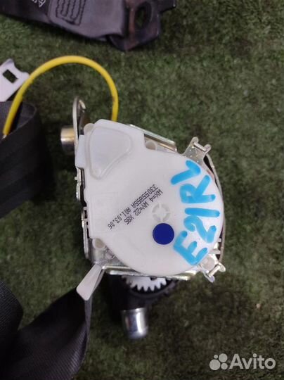 Ремень безопасности задний левый Renault Clio 3 2