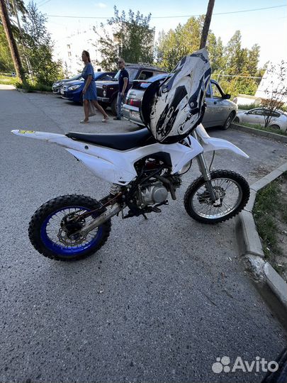 Продам питбайк BSE-140