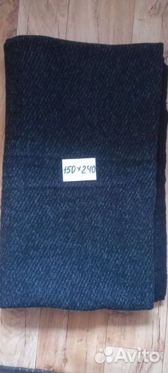 Отрез ткани драп