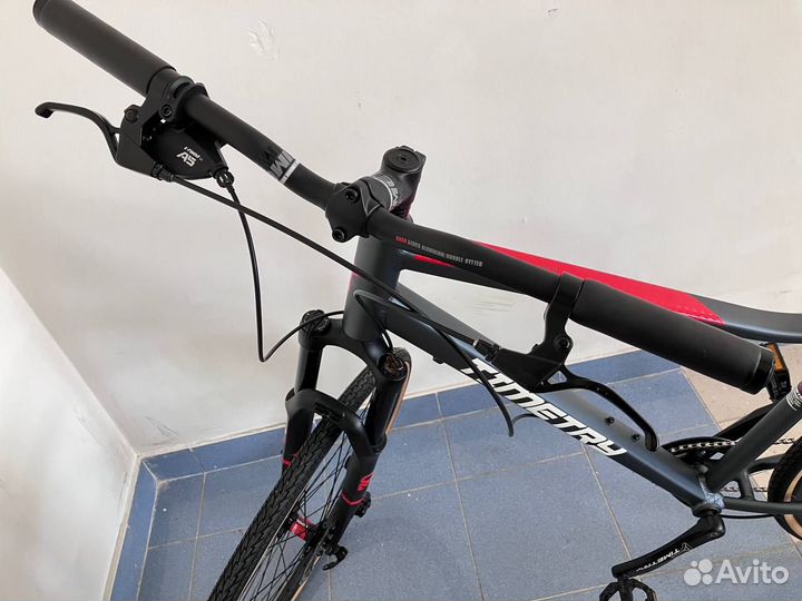 Велосипед 700