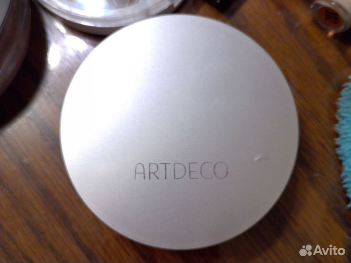 Пудра Artdeco минеральная