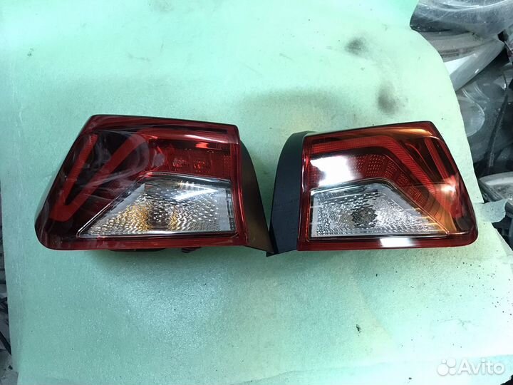 Фонарь левый и правый Kia K5 LED