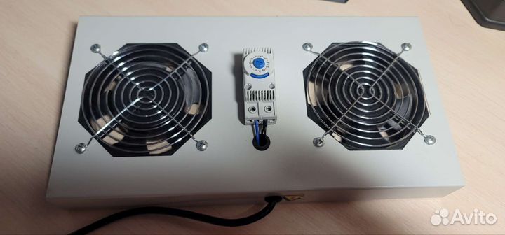 Вентиляционный модуль с термостатом