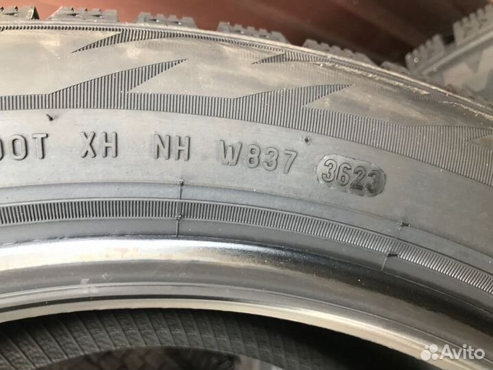 Pirelli Formula Ice 215/50 R17 95T