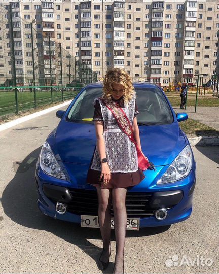 Школьный фартук и платье