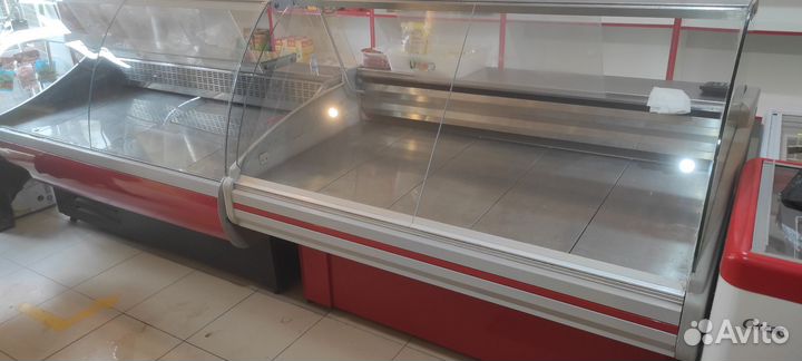 Витринный холодильник