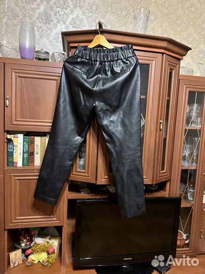 Кожаные брюки женские 48 50