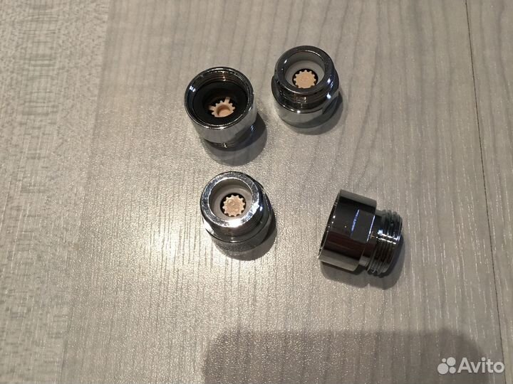 Регулятор расхода воды на душевую лейку