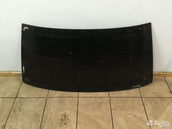 Стекло заднее Mitsubishi Lancer 9