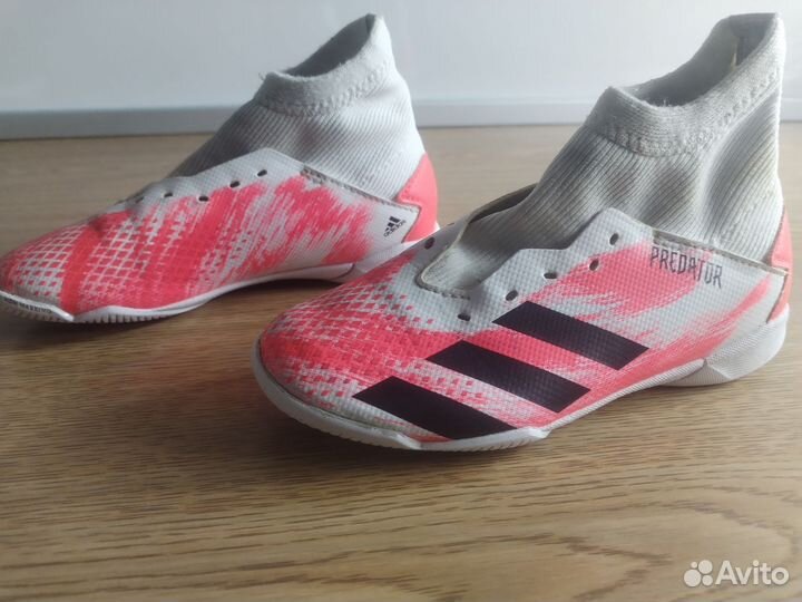 Футзалки adidas predator