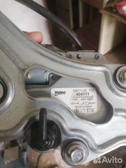 Моторчик дворника задней двери Mersedes Vito 638