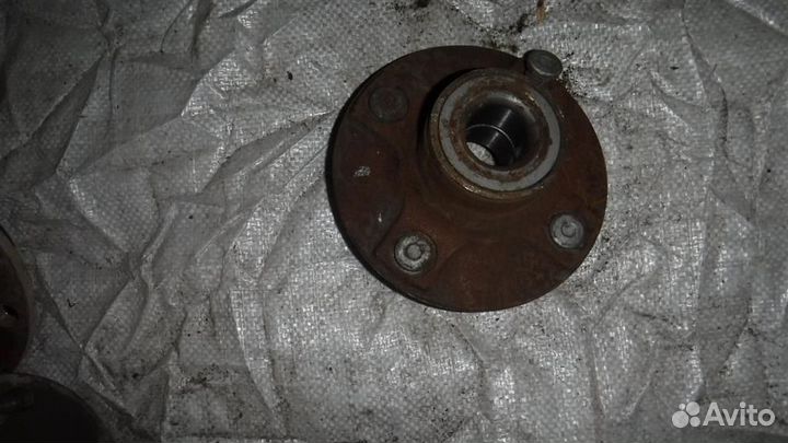 Ступица задняя Nissan Almera (N16) 2000-2006