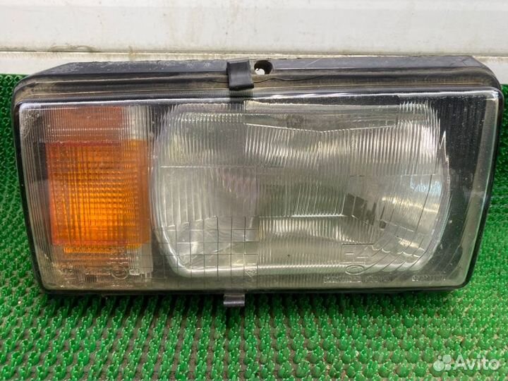 Фара передняя правая Лада 2104 2002