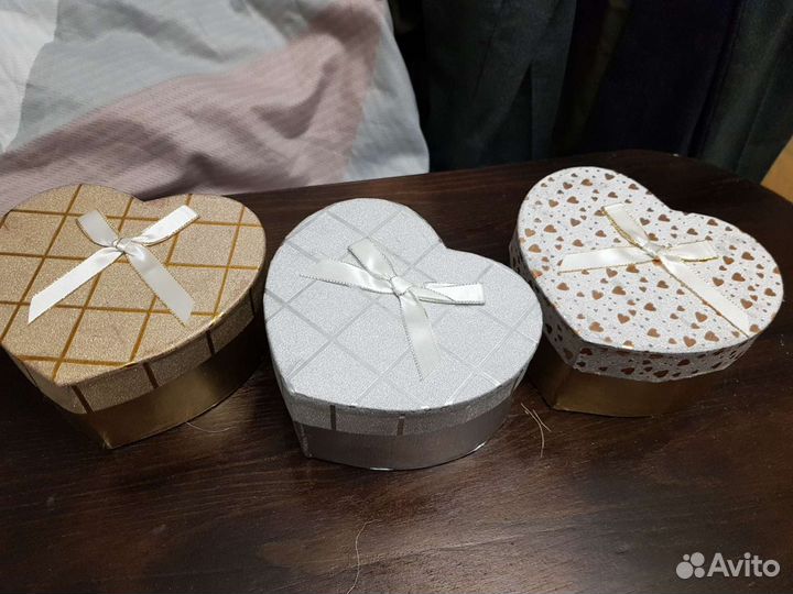 Подарочные коробки