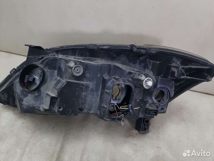 Фара правая Toyota Corolla e120