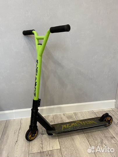 Трюковой самокат